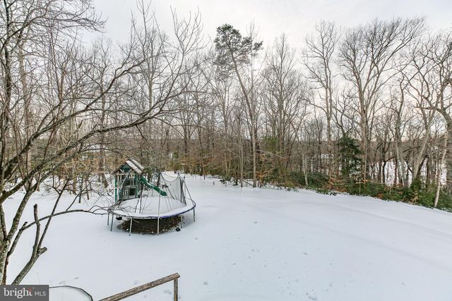 45 CRESTWOOD LN, Stafford, VA 22554