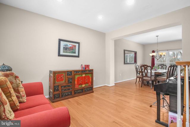 45 CRESTWOOD LN, Stafford, VA 22554