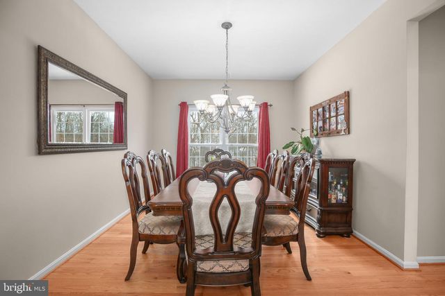 45 CRESTWOOD LN, Stafford, VA 22554