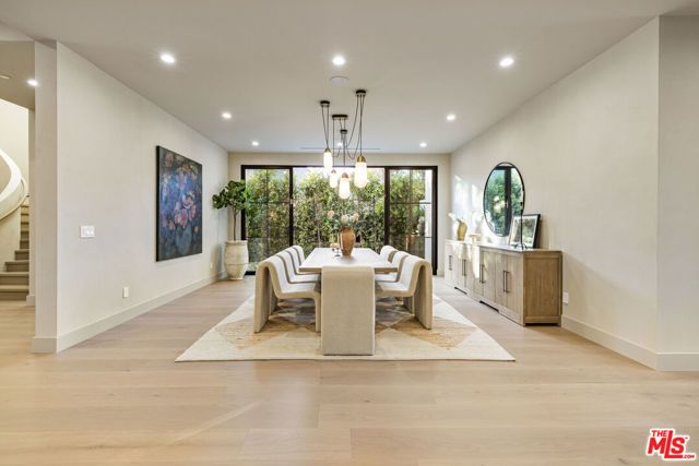 14273 Greenleaf Street, Los Angeles, CA 91423