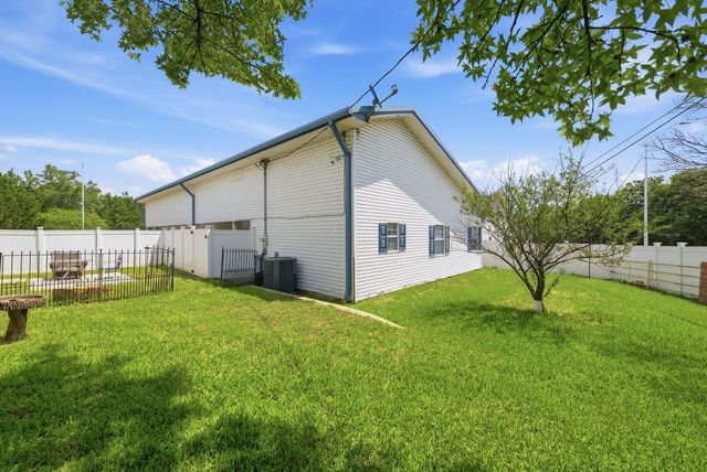 108 Big Bend Drive, Whitney, TX 76692