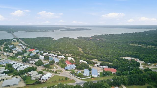 108 Big Bend Drive, Whitney, TX 76692