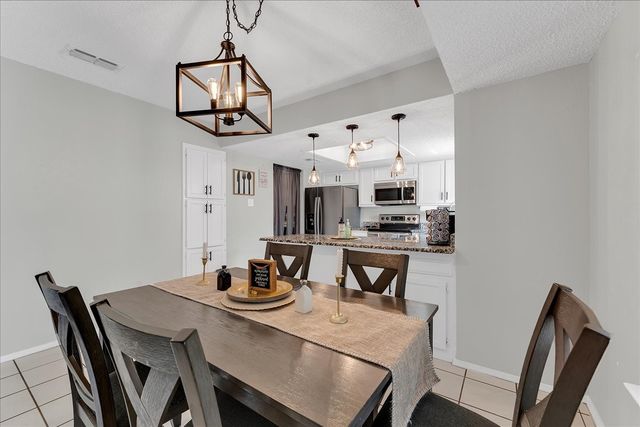 6548 Wooddale Drive, Watauga, TX 76148