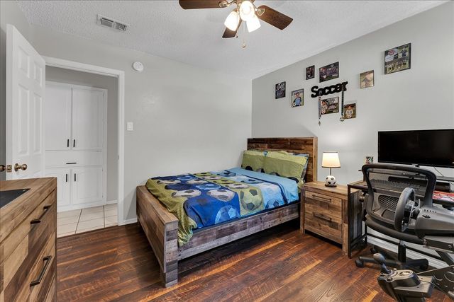 6548 Wooddale Drive, Watauga, TX 76148