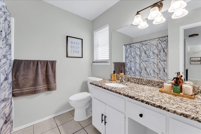 6548 Wooddale Drive, Watauga, TX 76148