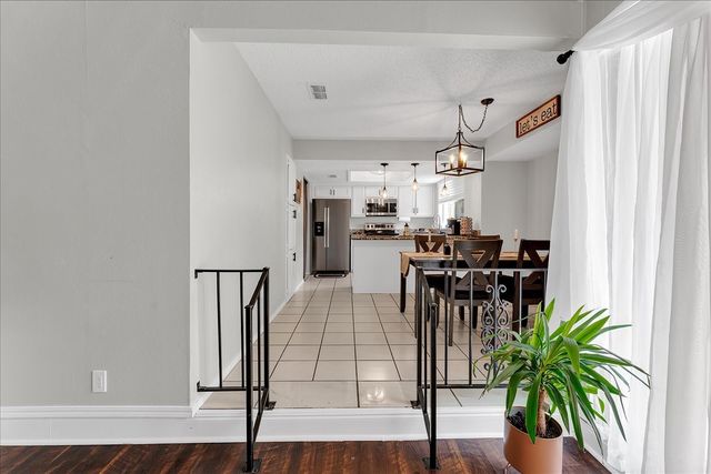 6548 Wooddale Drive, Watauga, TX 76148