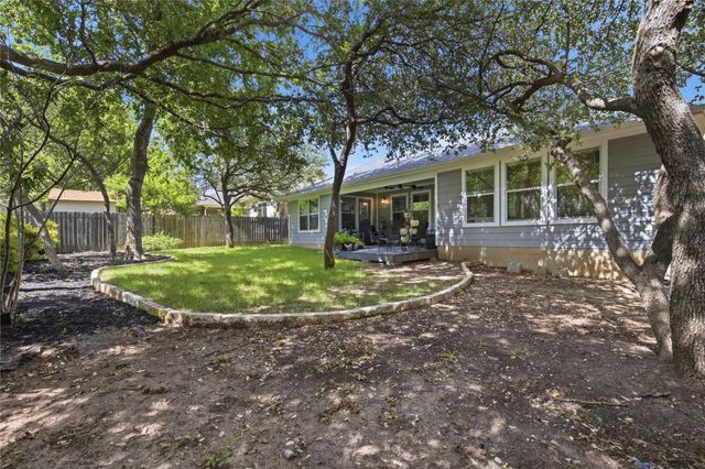 2409 Tumbling River DR, Leander, TX 78641