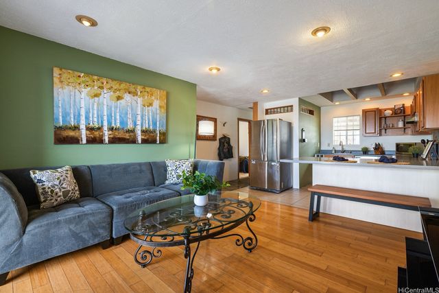 92-905 Hame Place 19203, Kapolei, HI 96707