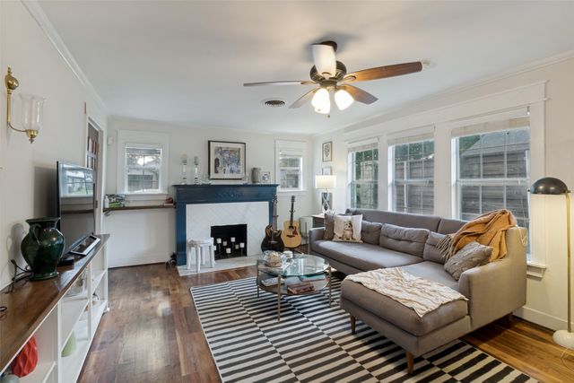 1224 Hollywood Avenue, Dallas, TX 75208