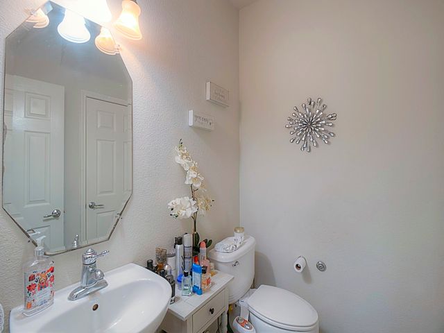 2741 Olympic Park Drive, Grand Prairie, TX 75050