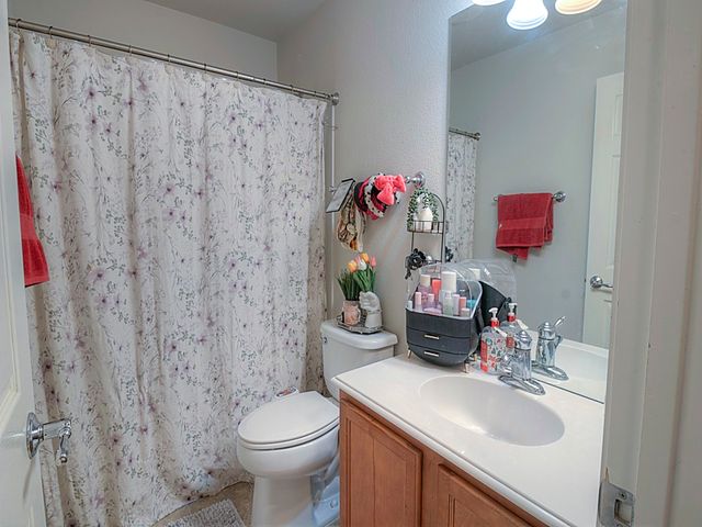 2741 Olympic Park Drive, Grand Prairie, TX 75050