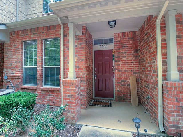 2741 Olympic Park Drive, Grand Prairie, TX 75050