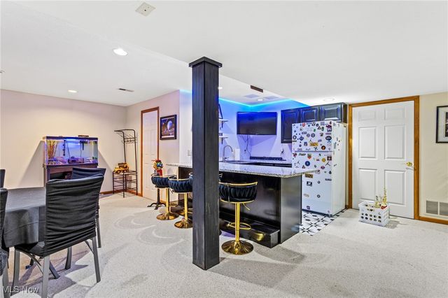 17834 Princeton Circle, Strongsville, OH 44149