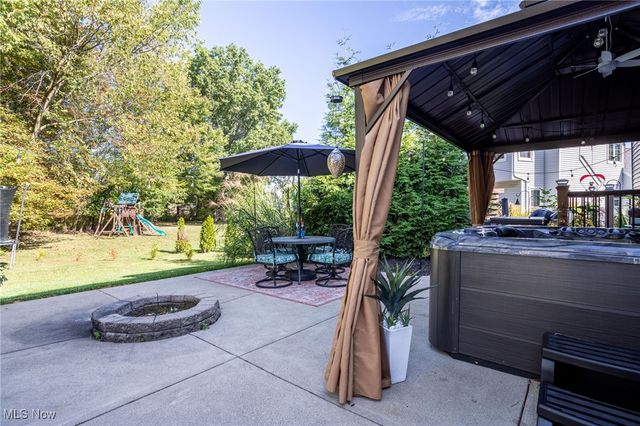 17834 Princeton Circle, Strongsville, OH 44149