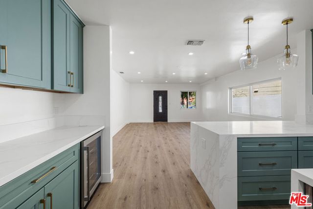 238 Thorne Street, Los Angeles, CA 90042