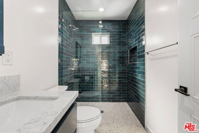 238 Thorne Street, Los Angeles, CA 90042