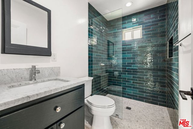 238 Thorne Street, Los Angeles, CA 90042