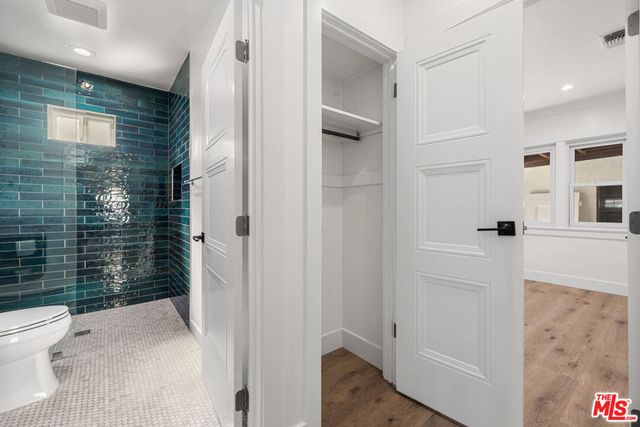 238 Thorne Street, Los Angeles, CA 90042