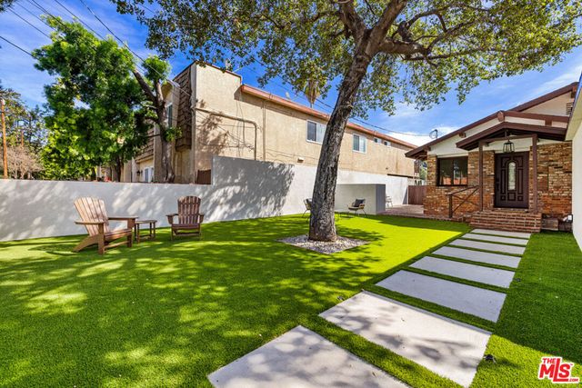 238 Thorne Street, Los Angeles, CA 90042