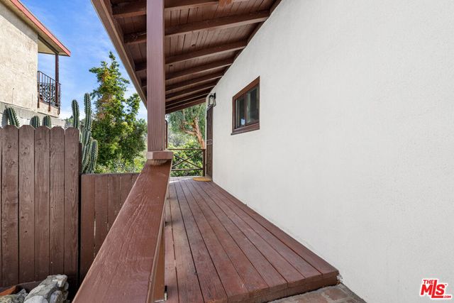 238 Thorne Street, Los Angeles, CA 90042