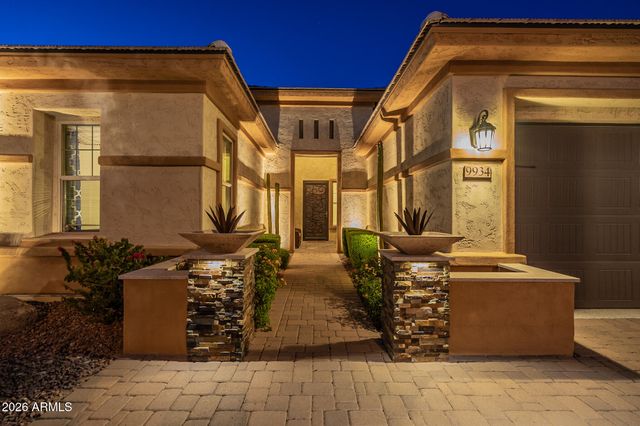 9934 W WHITE FEATHER Lane, Peoria, AZ 85383
