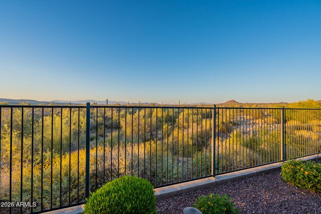 9934 W WHITE FEATHER Lane, Peoria, AZ 85383
