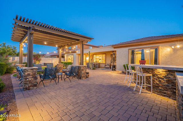 9934 W WHITE FEATHER Lane, Peoria, AZ 85383