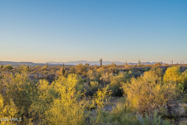 9934 W WHITE FEATHER Lane, Peoria, AZ 85383