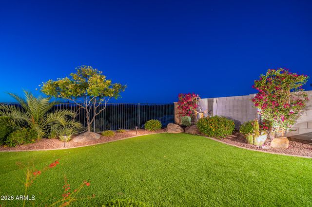 9934 W WHITE FEATHER Lane, Peoria, AZ 85383