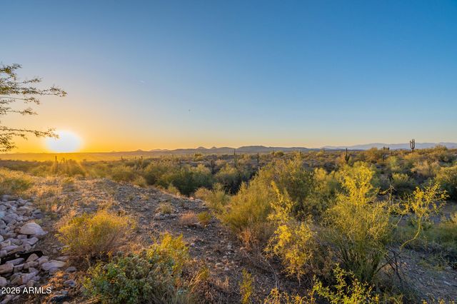 9934 W WHITE FEATHER Lane, Peoria, AZ 85383
