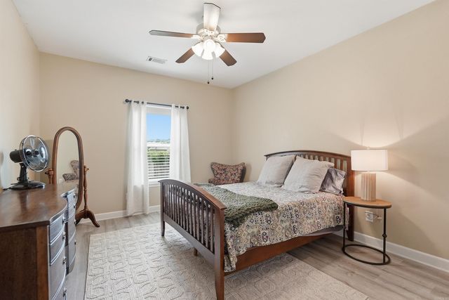 35 Applewood Dr, Cabot, AR 72023