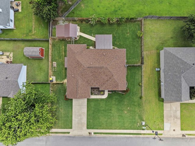 35 Applewood Dr, Cabot, AR 72023