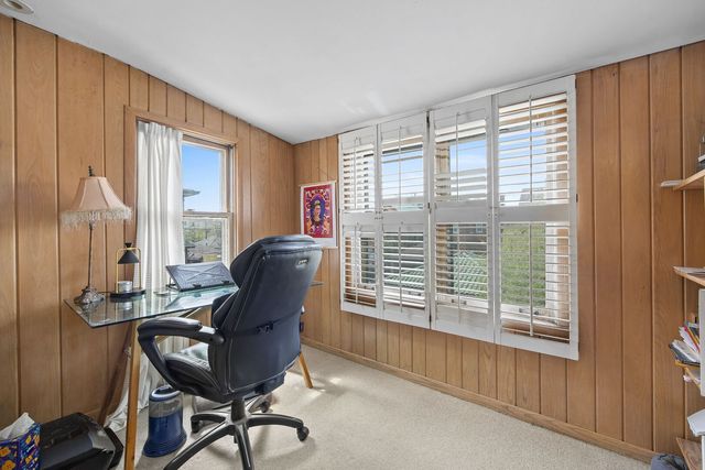 1215 N Linden Avenue, Oak Park, IL 60302