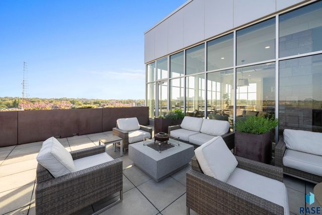 350 S Main Ave Avenue 504, Sioux Falls, SD 57105