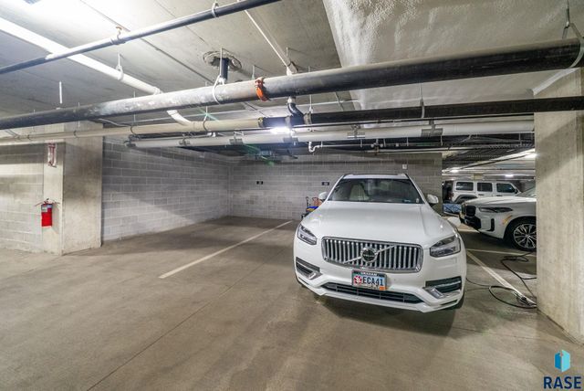 350 S Main Ave Avenue 504, Sioux Falls, SD 57105