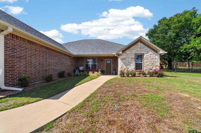702 Jaxon Drive, Whitehouse, TX 75791