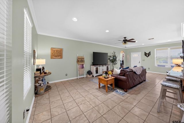 702 Jaxon Drive, Whitehouse, TX 75791
