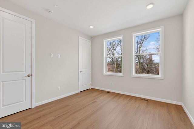 4973 LACHLAN MEWS, Alexandria, VA 22304