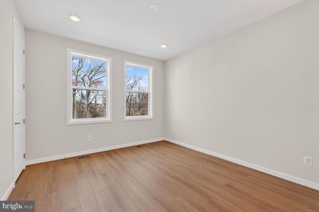 4973 LACHLAN MEWS, Alexandria, VA 22304