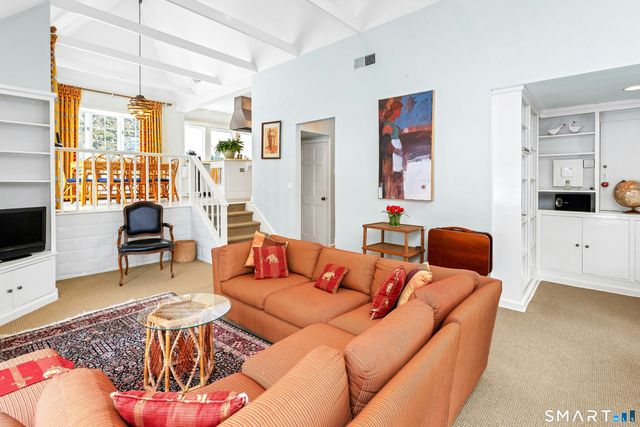 18 Pasture Lane, Darien, CT 06820