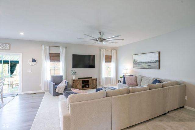 1026 Woodglen Drive, Westfield, IN 46074