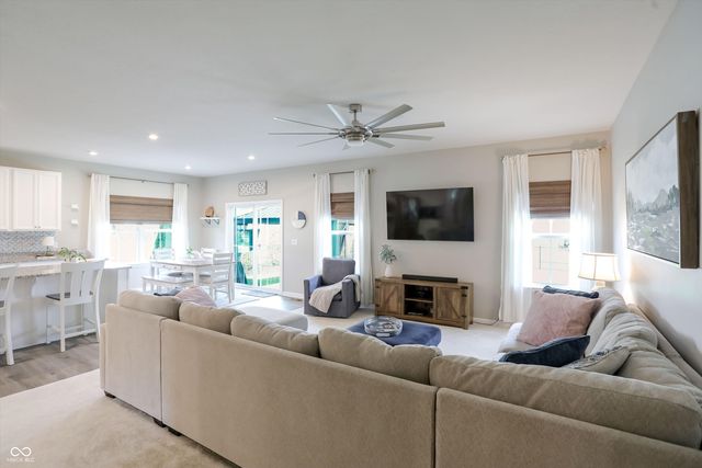 1026 Woodglen Drive, Westfield, IN 46074