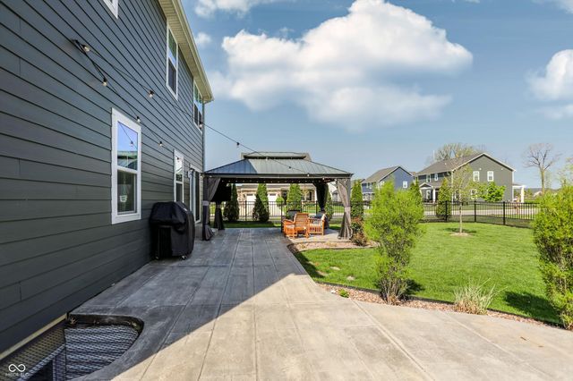 1026 Woodglen Drive, Westfield, IN 46074