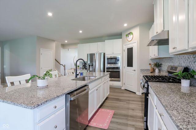 1026 Woodglen Drive, Westfield, IN 46074