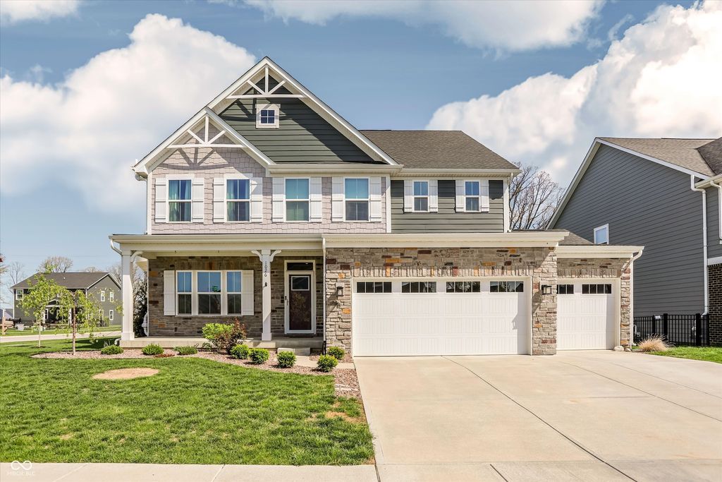 1026 Woodglen Drive, Westfield, IN 46074