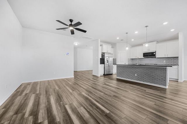 6166 Lavaca DR, Belton, TX 76513