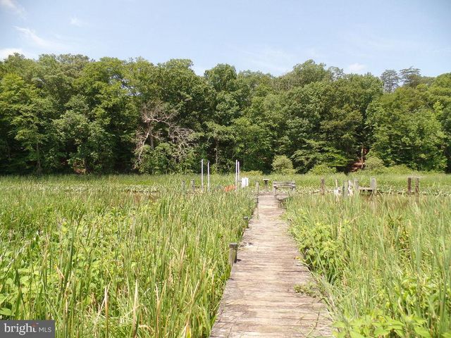 12124 PALISADES DR, Dunkirk, MD 20754