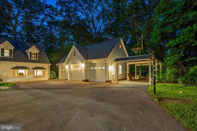 12124 PALISADES DR, Dunkirk, MD 20754