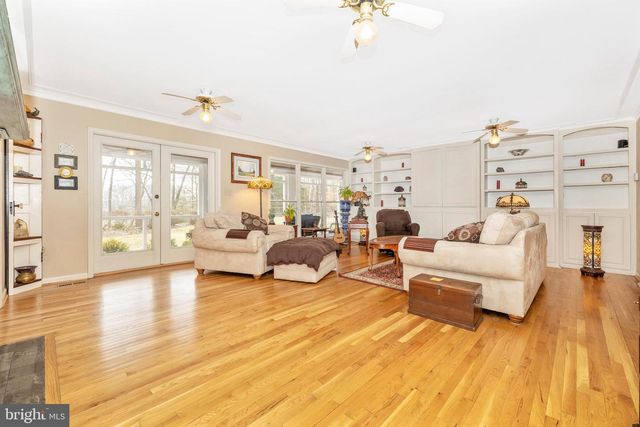 12124 PALISADES DR, Dunkirk, MD 20754