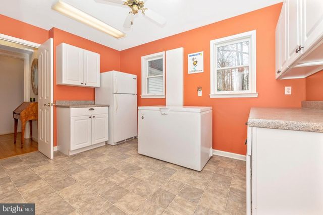 12124 PALISADES DR, Dunkirk, MD 20754